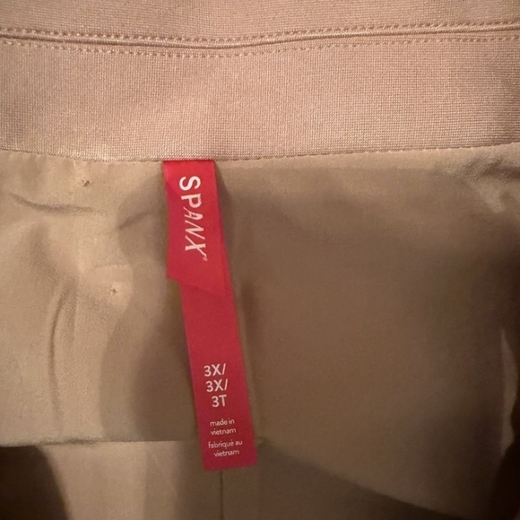 SPANX Elegant Tan Sleeveless Blazer Dress - Picture 4 of 9
